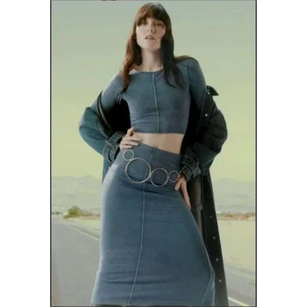 ZARA - Seamless Denim Washed Effect Skirt - Size XS-S